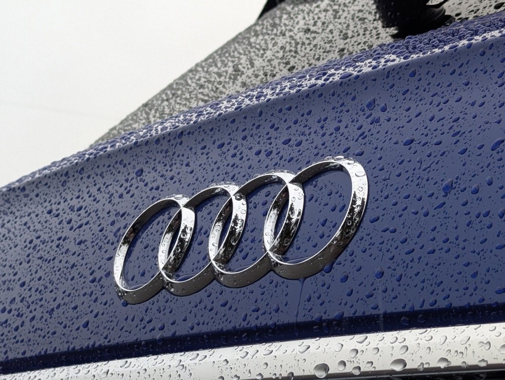 Used 2022 Audi Q5 e Prestige w/ Prestige Package image 35