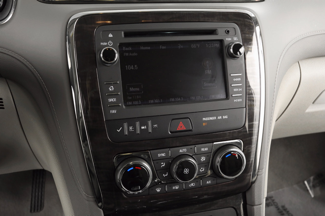 Used 2017 Buick Enclave Convenience image 15