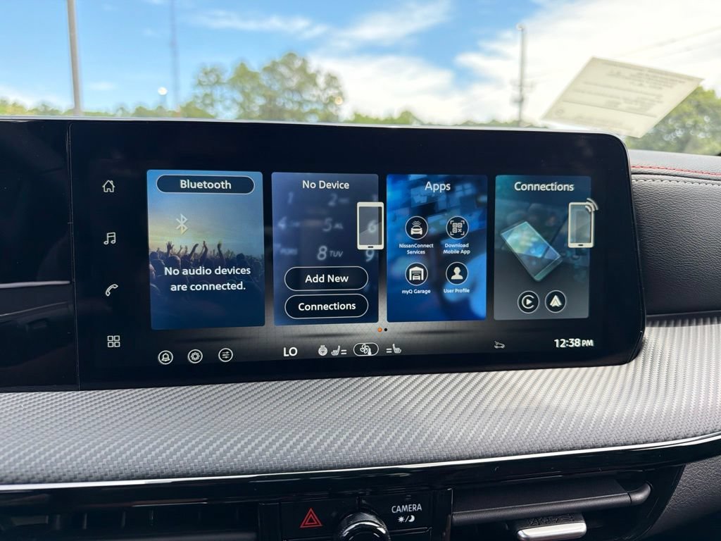 New 2026 Nissan Kicks SR w/ SR Premium Package AWD/4WD image 8