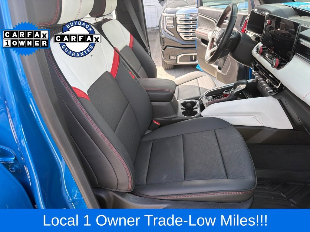 Used 2024 GMC Canyon AT4X AWD/4WD image 10
