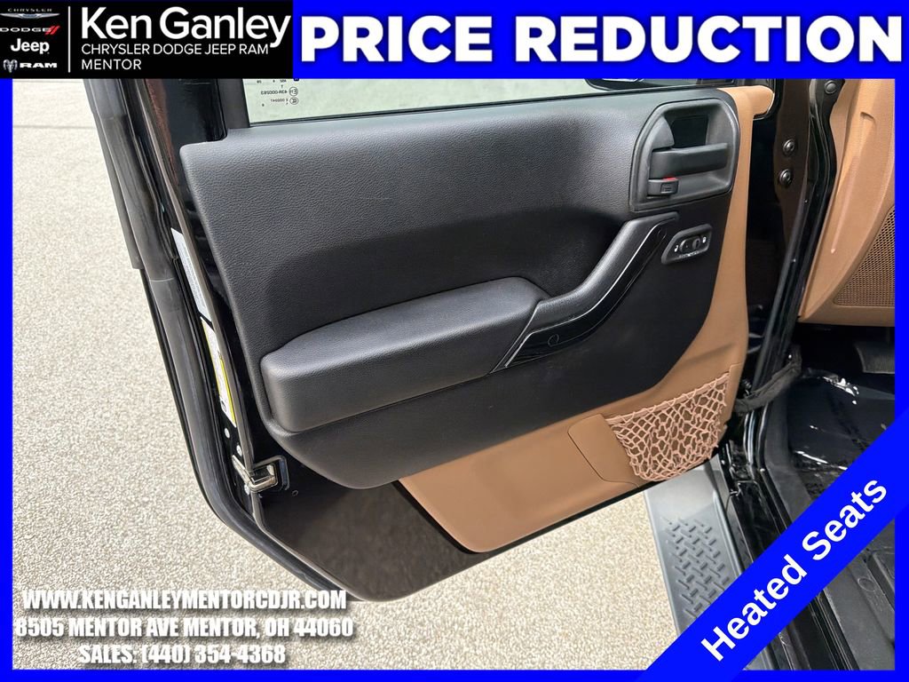 Used 2015 Jeep Wrangler Sahara w/ Connectivity Group image 10