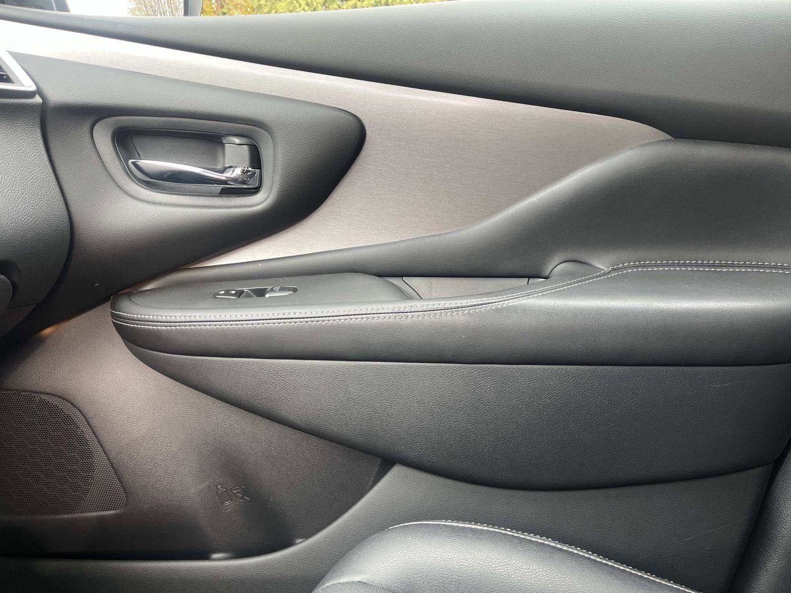 Used 2024 Nissan Murano SL image 22