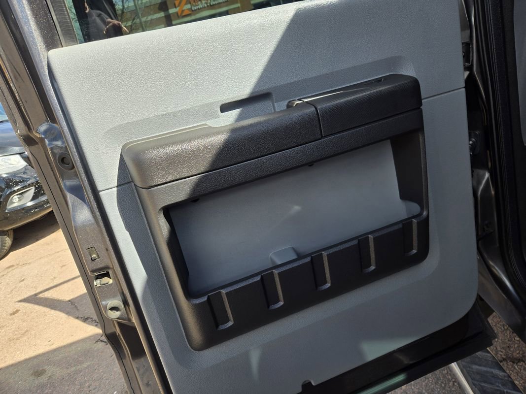 Used 2015 Ford F250 XL w/ Power Equipment Group image 19