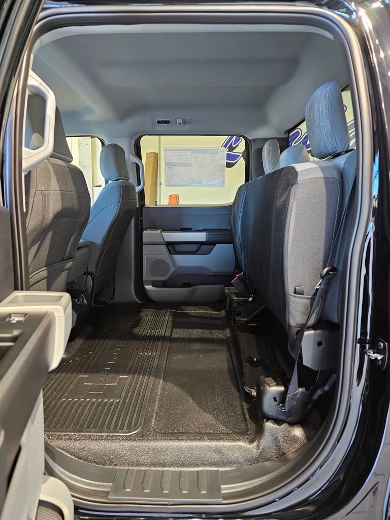 New 2026 Ford F350 XLT image 31