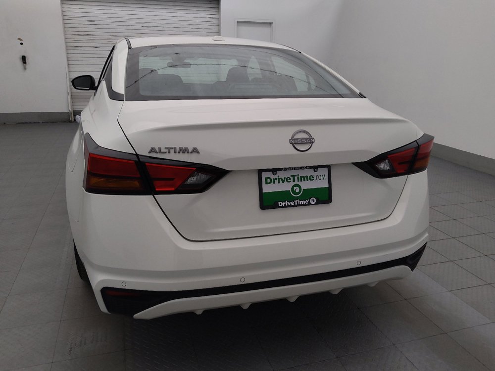 Used 2025 Nissan Altima 2.5 SV FWD image 6