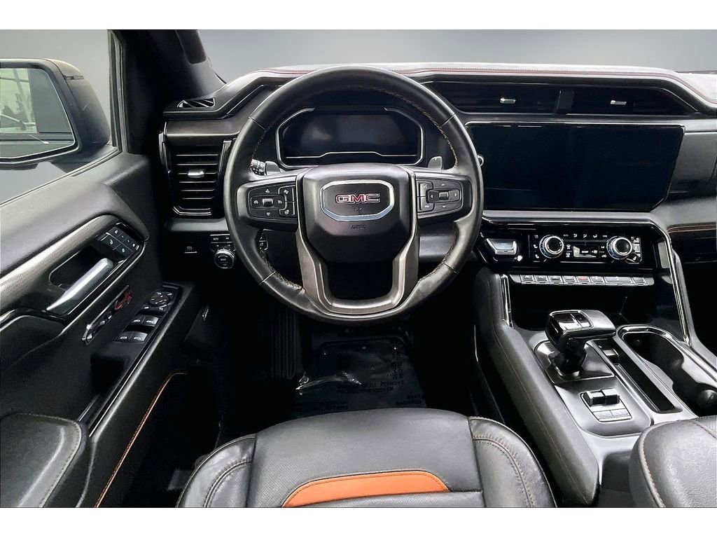 Used 2024 GMC Sierra 1500 AT4 w/ Technology Package image 9
