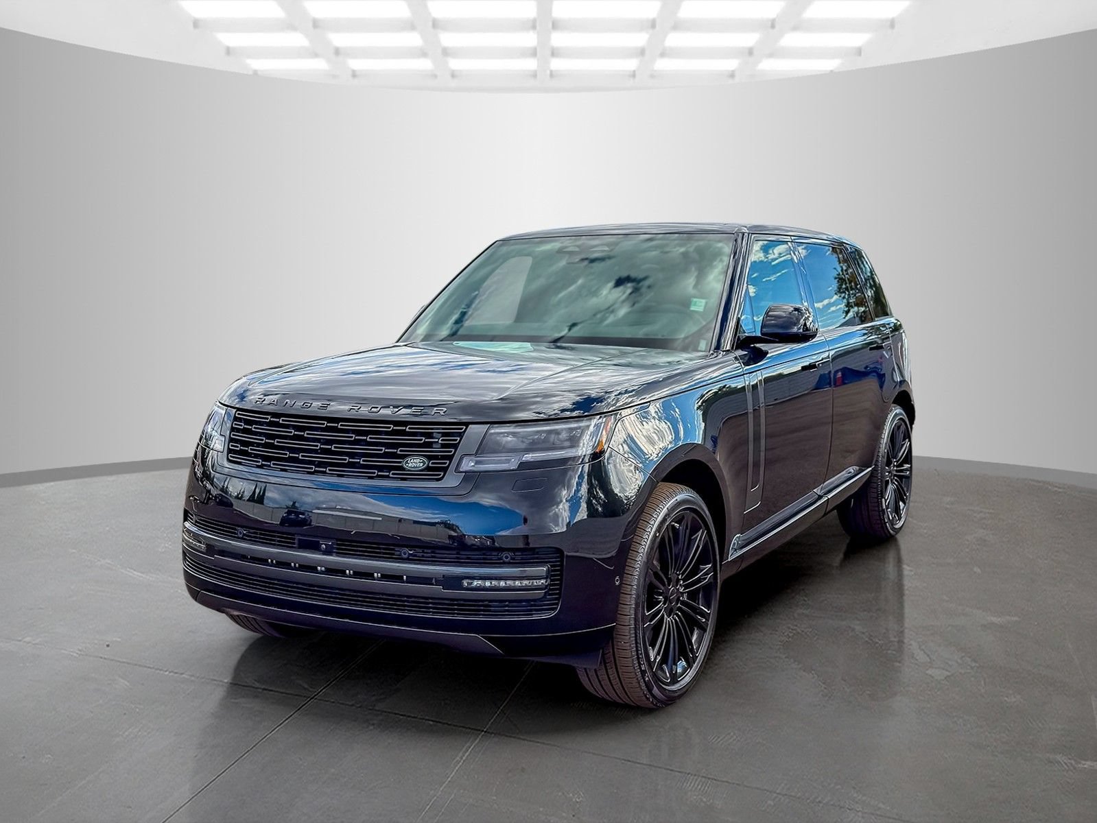 New 2026 Land Rover Range Rover Long Wheelbase SE
