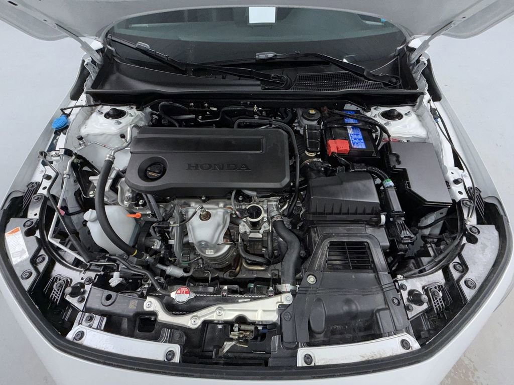Used 2025 Honda Civic Sport image 18