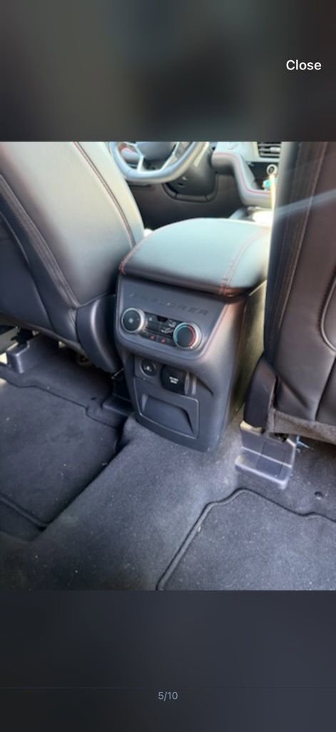 Used 2025 Ford Explorer ST-Line w/ Premium Package RWD image 8