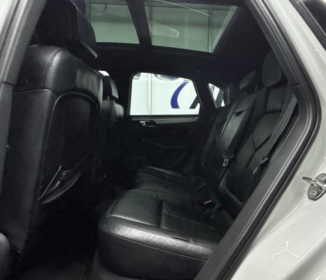 Used 2015 Porsche Macan S w/ Premium Package Plus AWD/4WD image 27