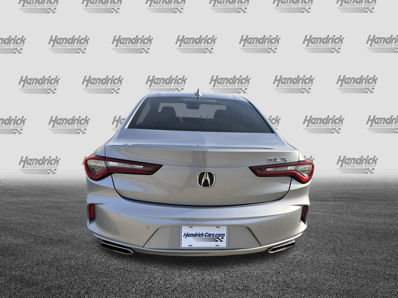 Certified 2025 Acura TLX w/ Technology Package image 9