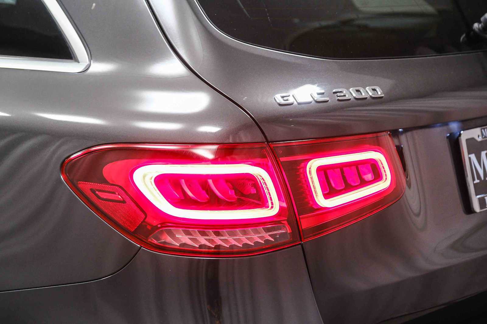 Certified 2022 Mercedes-Benz GLC 300 image 7