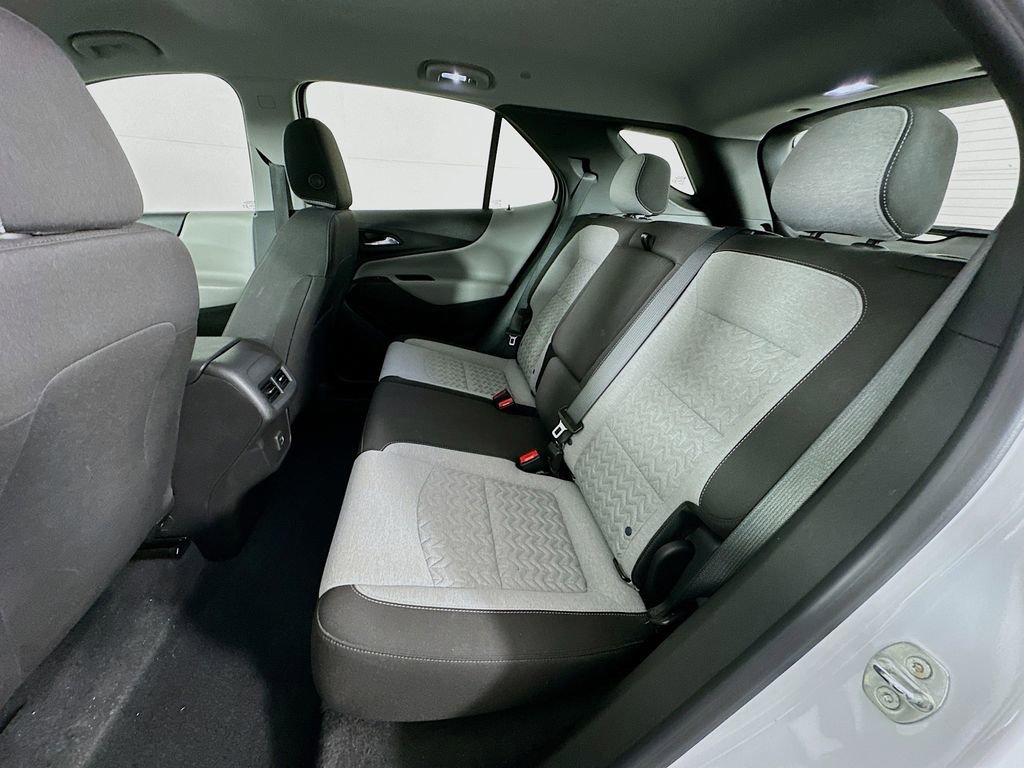 Used 2023 Chevrolet Equinox LS w/ Sport Edition image 31