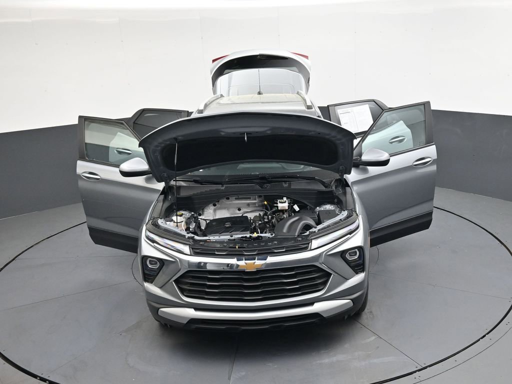 Used 2025 Chevrolet TrailBlazer LT image 44