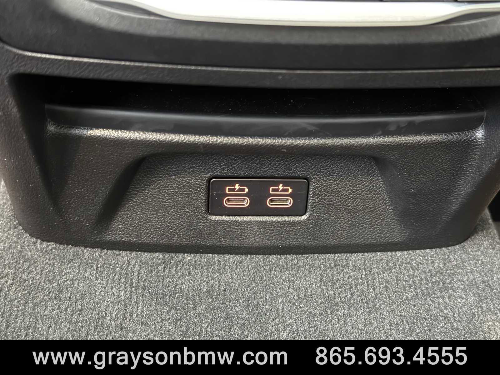 Used 2025 BMW X4 M40i w/ Premium Package image 35