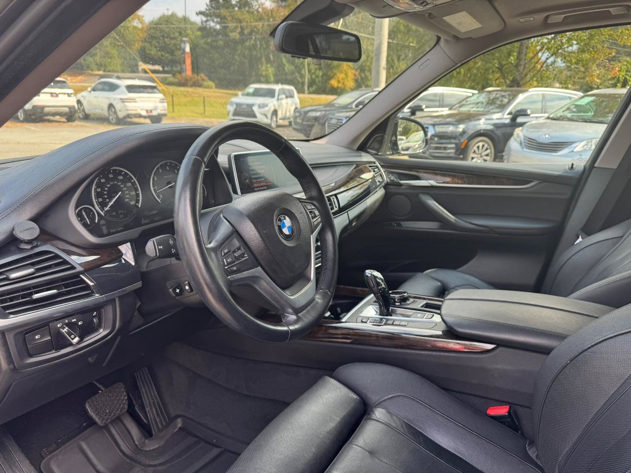 Used 2015 BMW X5 xDrive50i AWD/4WD image 11
