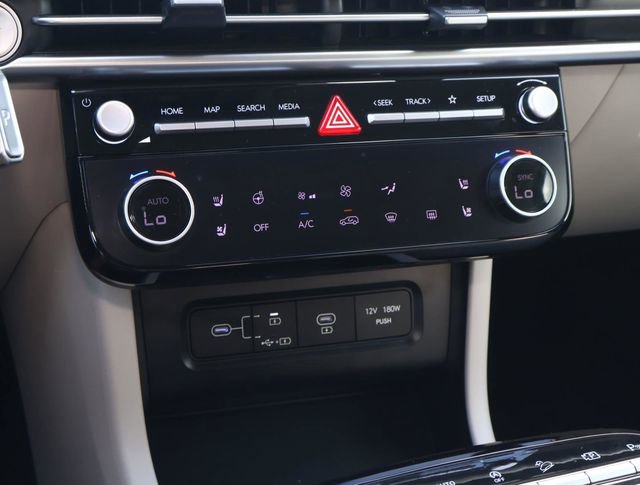 Certified 2025 Hyundai Tucson Limited image 29