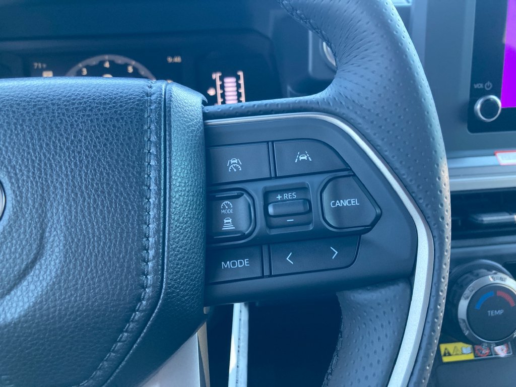 New 2026 Toyota 4Runner SR5 AWD/4WD image 7