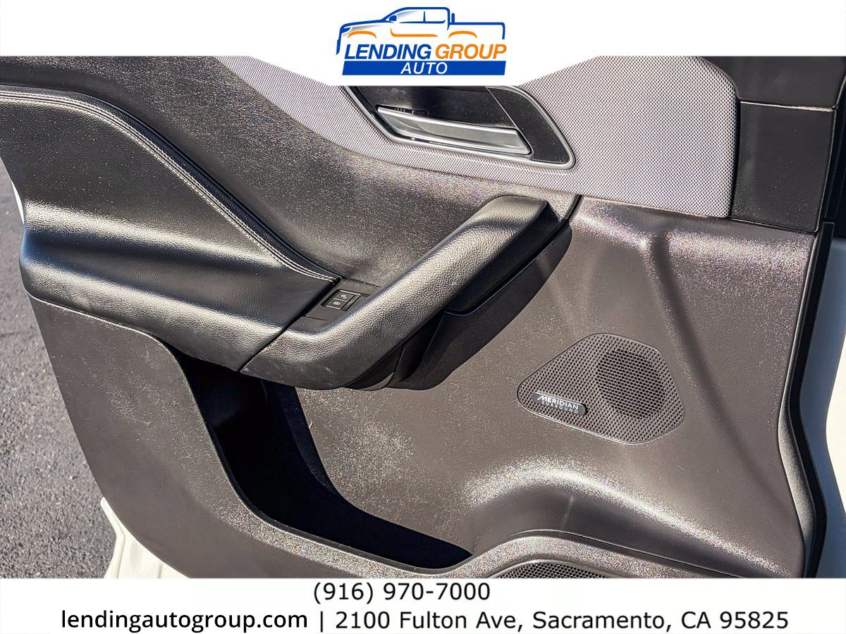 Used 2020 Jaguar F-PACE S image 19