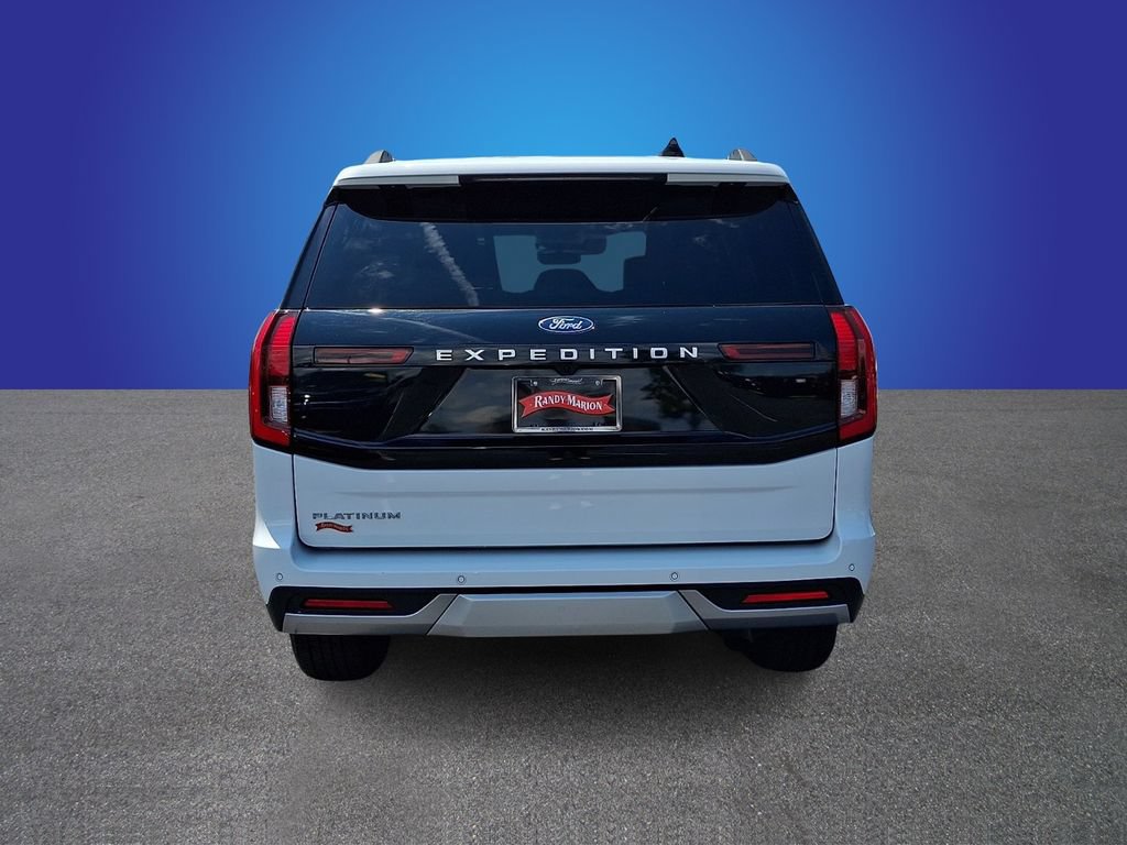 Used 2025 Ford Expedition Platinum AWD/4WD image 5
