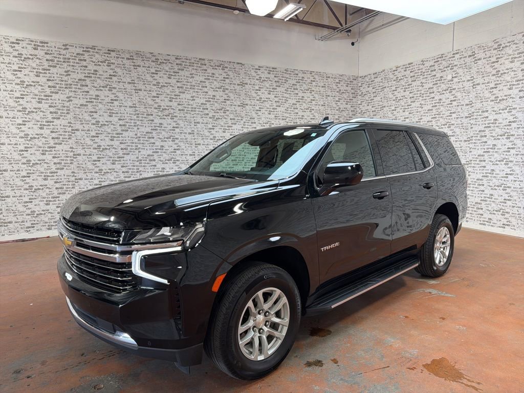 Used 2024 Chevrolet Tahoe LT AWD/4WD image 3