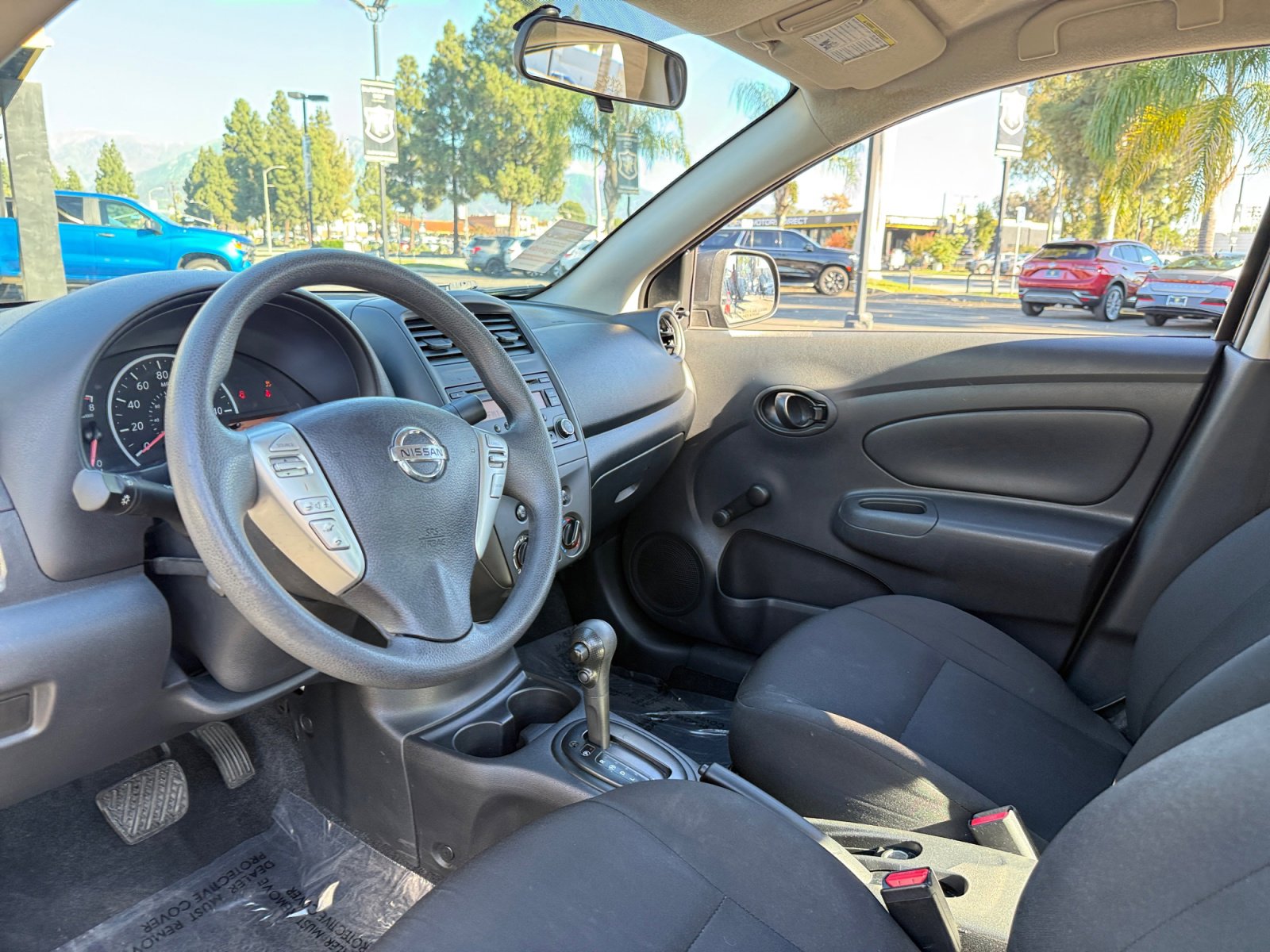 Used 2015 Nissan Versa S Plus image 15