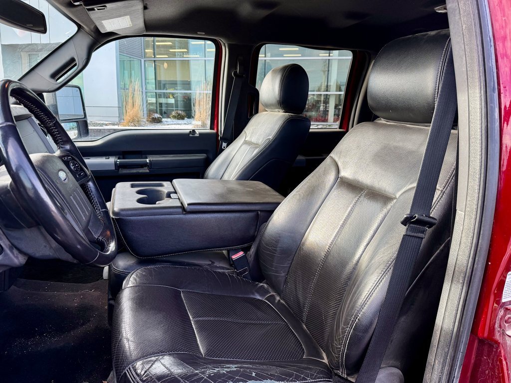 Used 2013 Ford F350 Lariat w/ Lariat Interior Pkg image 9