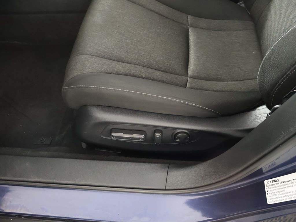 Used 2024 Honda Accord EX image 31