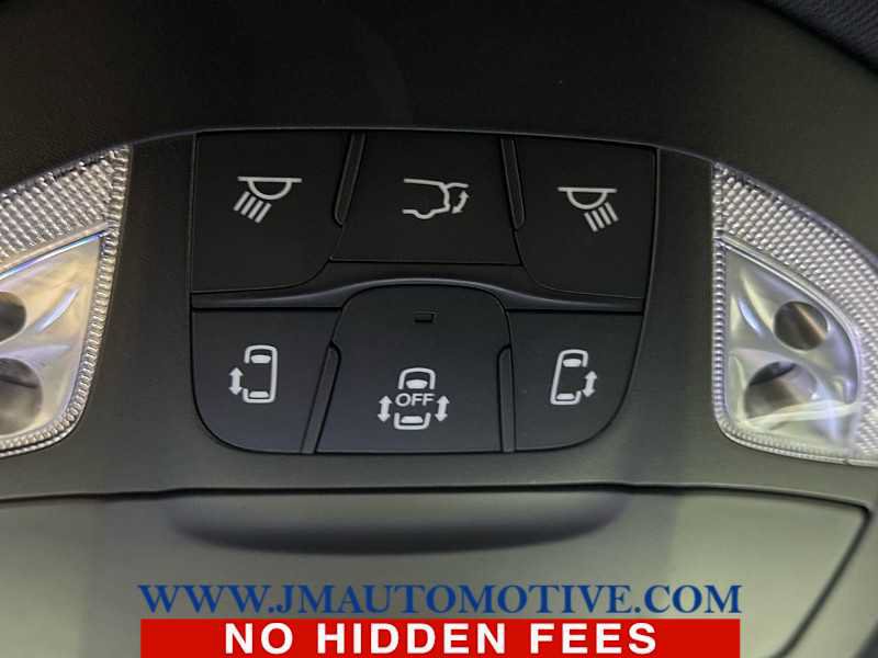 Used 2024 Chrysler Pacifica Touring-L w/ S Appearance Package AWD/4WD image 40