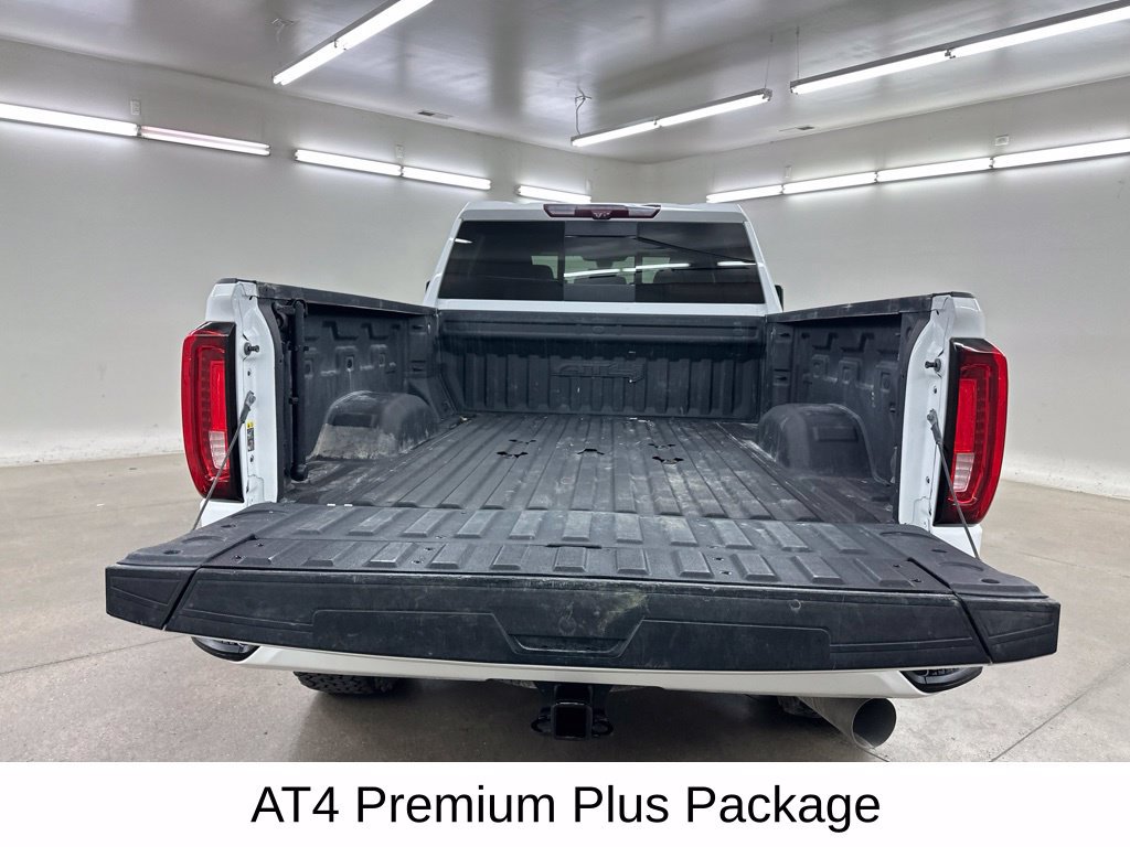 Used 2021 GMC Sierra 2500 AT4 w/ AT4 Premium Plus Package AWD/4WD image 18