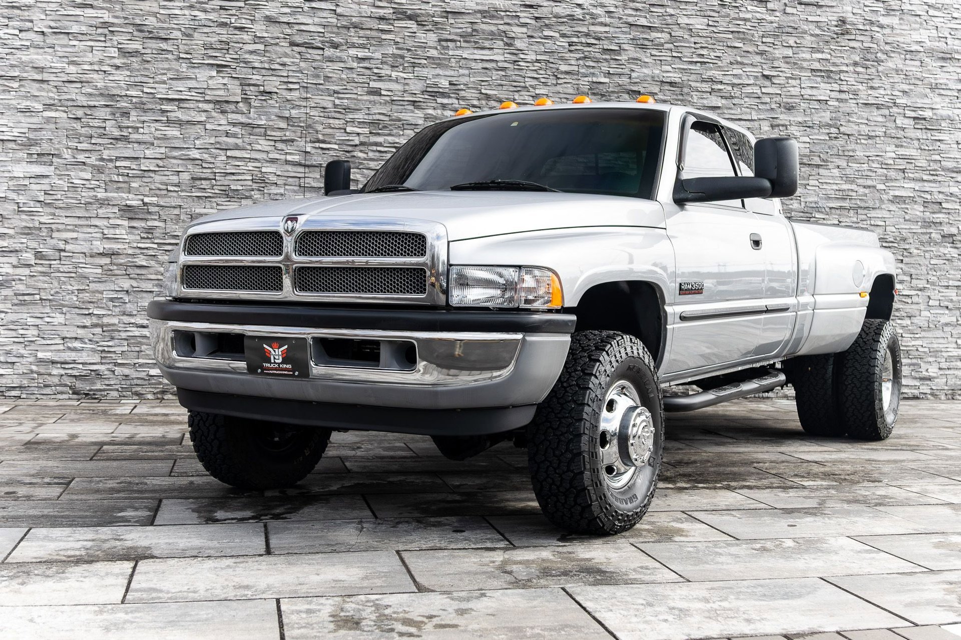 Used 2001 Dodge Ram 3500 Truck 4x4 Quad Cab image 12