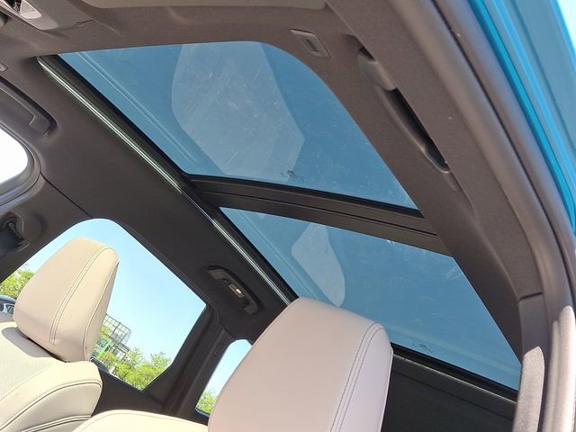 Certified 2025 BMW X1 xDrive28i w/ M Sport Package image 16