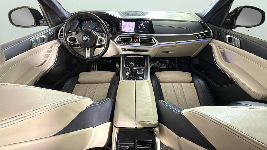 Used 2021 BMW X7 xDrive40i w/ M Sport Package AWD/4WD image 39