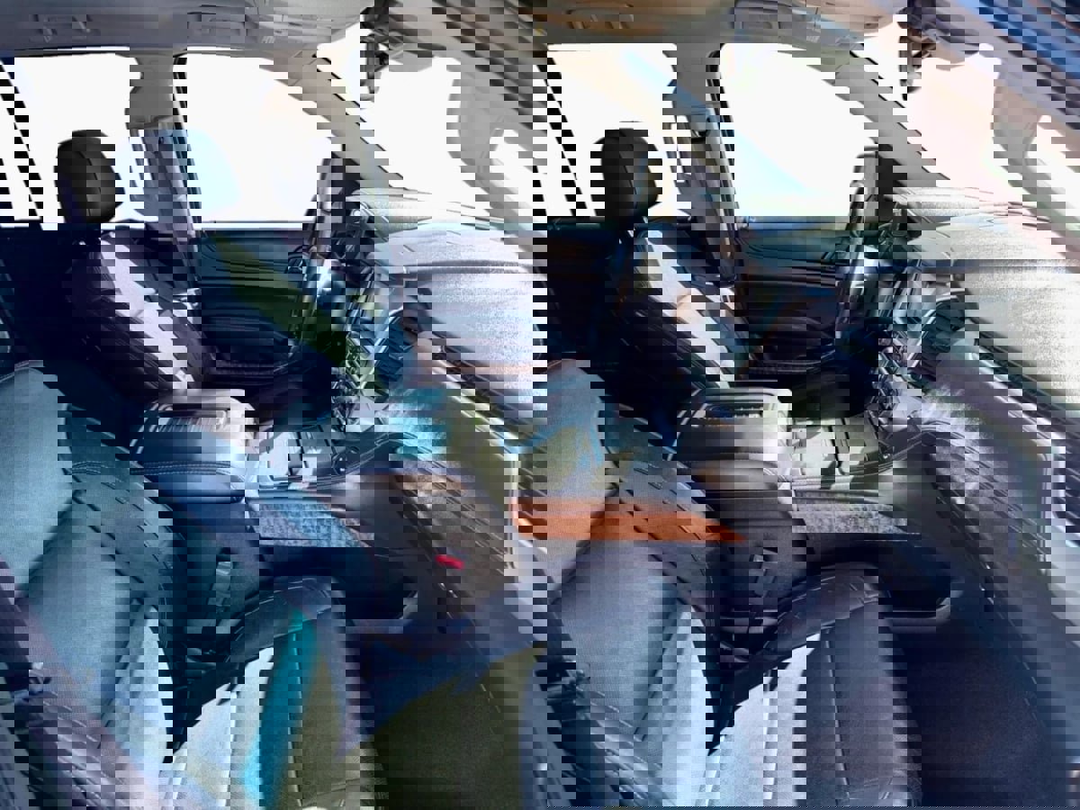 Used 2018 Chevrolet Tahoe Premier w/ RST Edition image 18