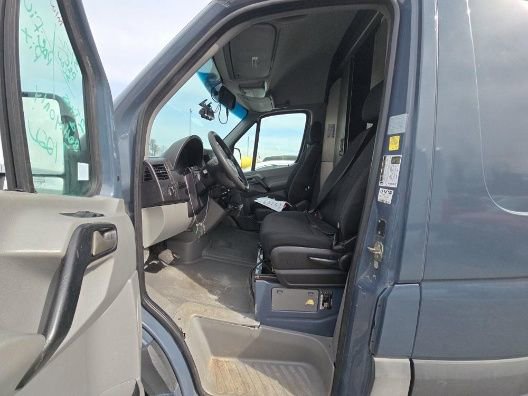 Used 2018 Mercedes-Benz Sprinter 2500 image 5