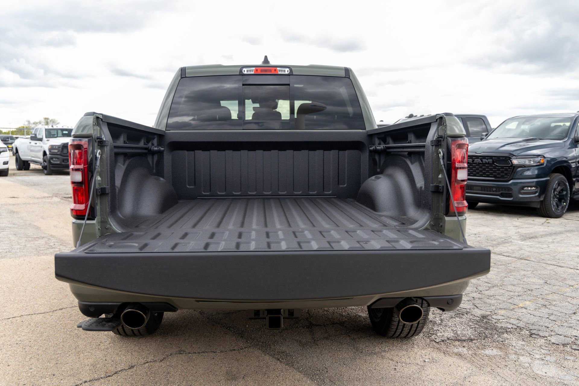 New 2026 RAM 1500 Big Horn AWD/4WD image 17