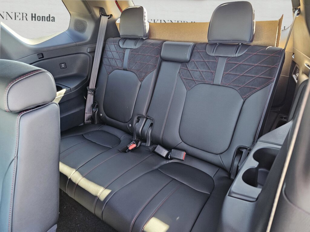 New 2026 Honda Pilot Black Edition image 38