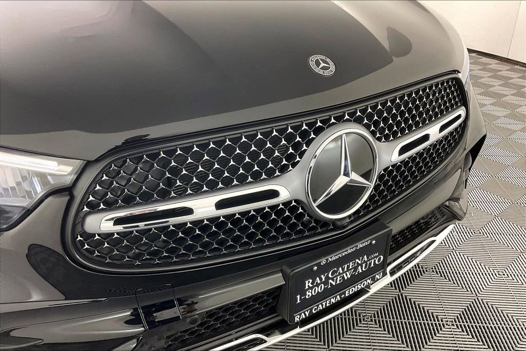 Used 2026 Mercedes-Benz GLC 300 4MATIC image 22