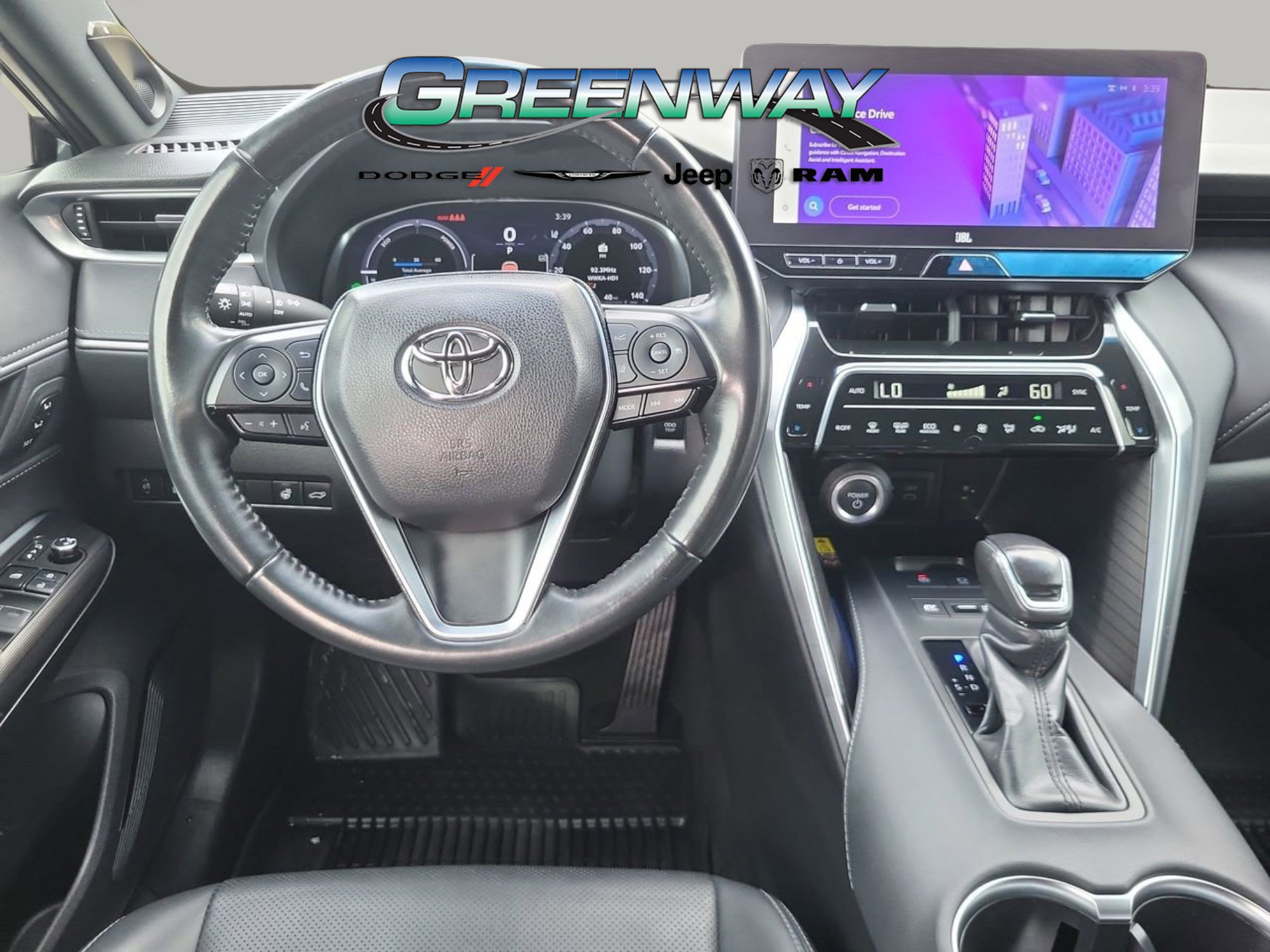 Used 2024 Toyota Venza Limited image 13