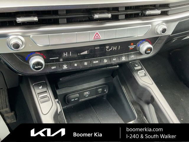 Certified 2025 Kia Telluride S image 24