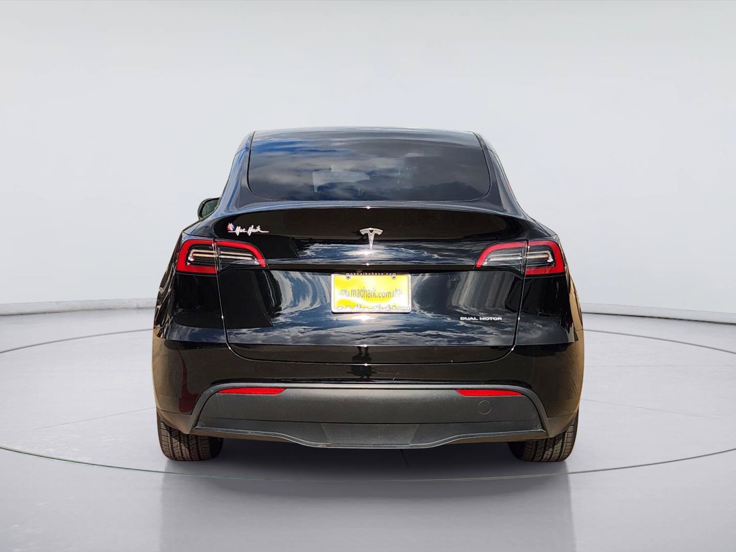Used 2023 Tesla Model Y Long Range AWD/4WD image 6