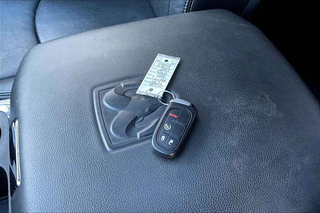 Used 2017 RAM 1500 Laramie image 34