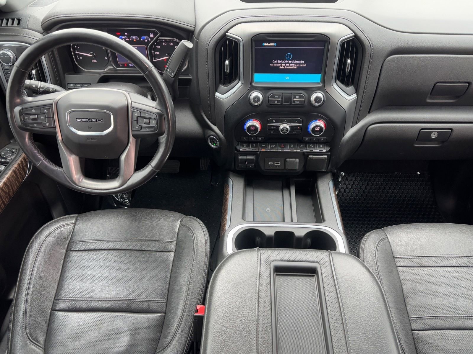 Used 2021 GMC Sierra 2500 Denali w/ Denali Ultimate Package AWD/4WD image 12