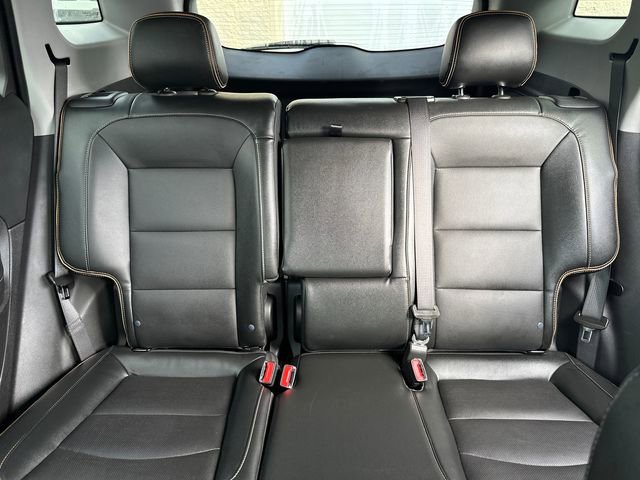 Used 2023 GMC Terrain AT4 image 36