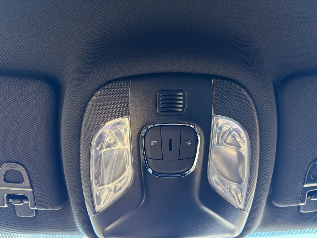 New 2026 Jeep Compass Latitude image 26