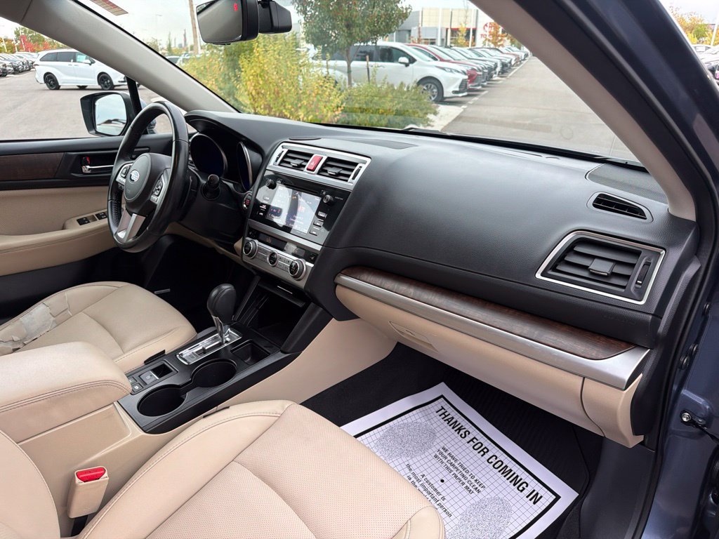 Used 2017 Subaru Outback 2.5i Limited AWD/4WD image 12