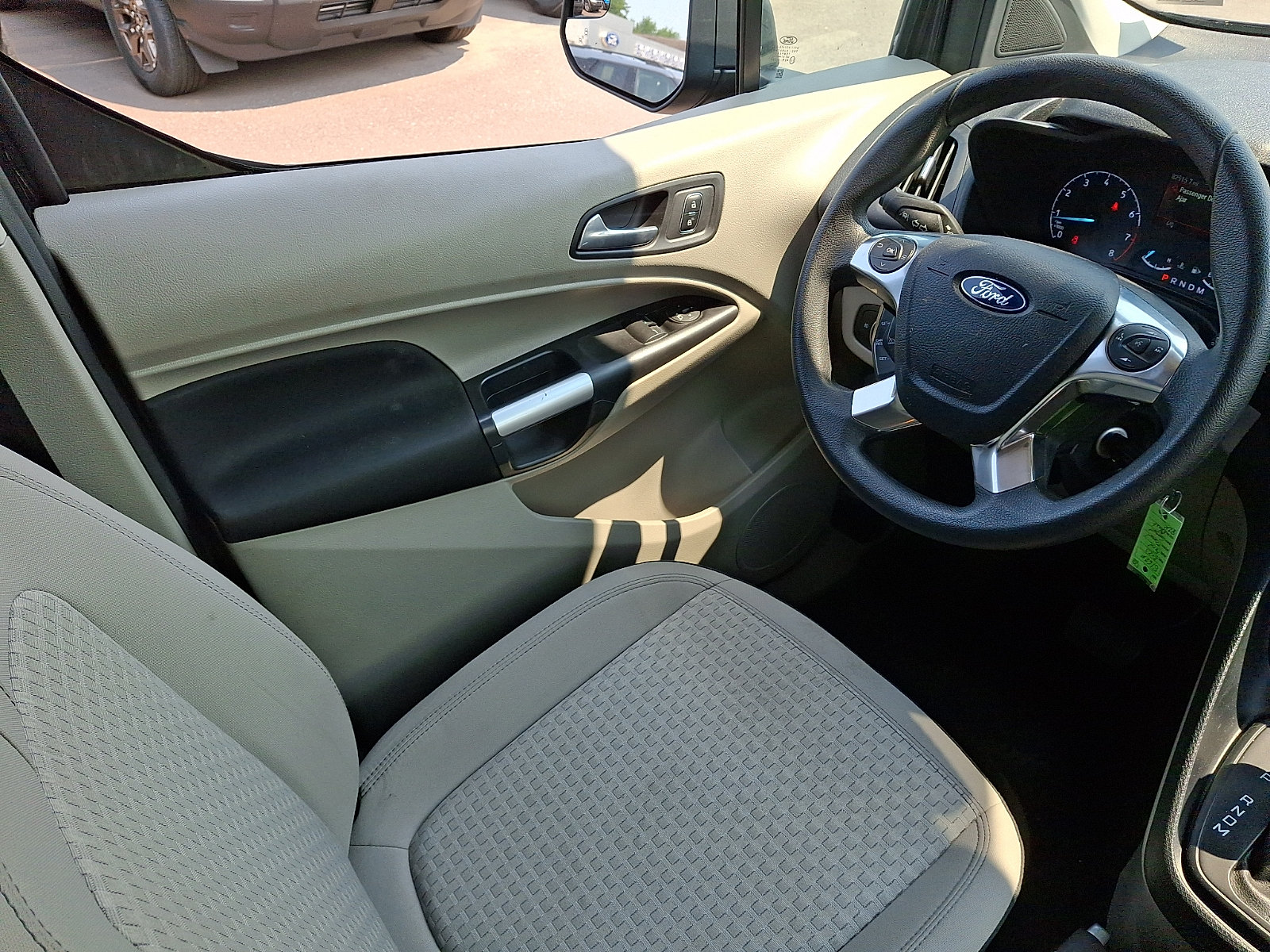 Certified 2023 Ford Transit Connect XLT FWD image 14