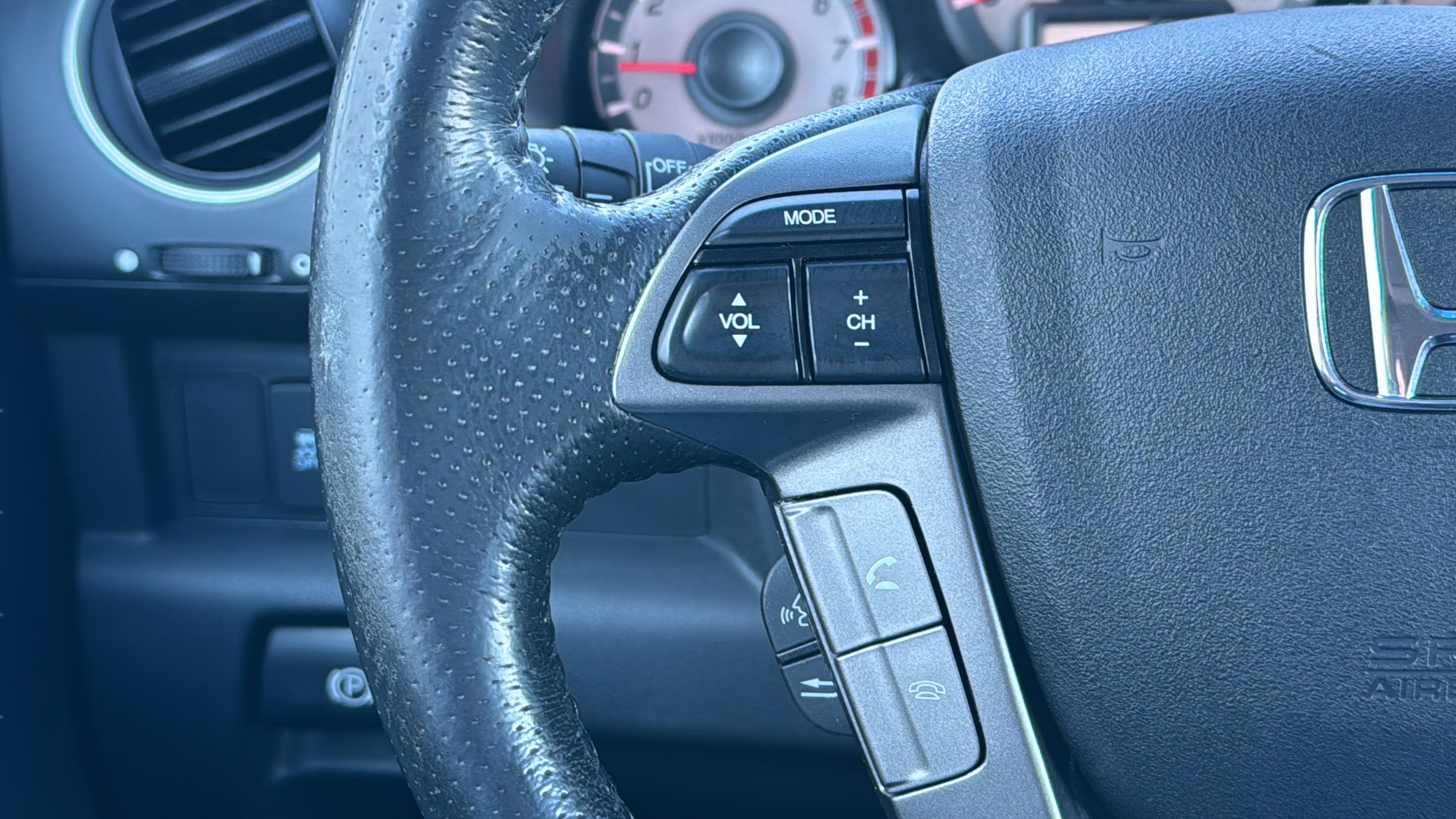 Used 2015 Honda Pilot EX-L image 25