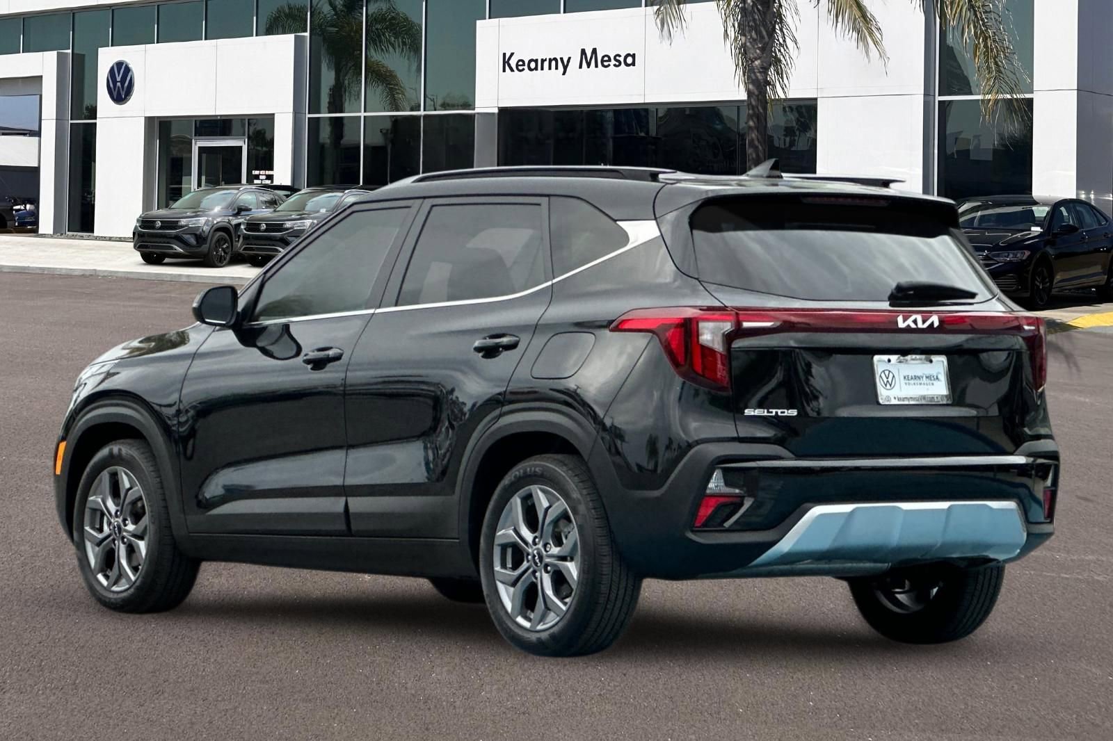 Used 2024 Kia Seltos S image 6