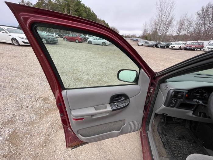 Used 2003 Chevrolet Venture LS w/ Convenience Package FWD image 22